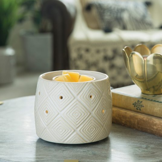 Geometric Illuminaire Fragrance Warmer