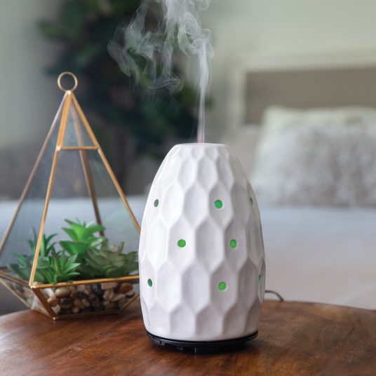 White Hexagon Spa Sound Ultrasonic Diffuser
