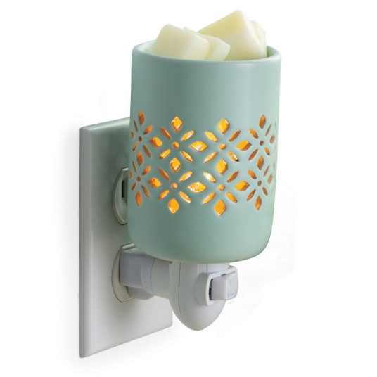 Candle Warmers Soft Mint Pluggable Fragrance Warmer