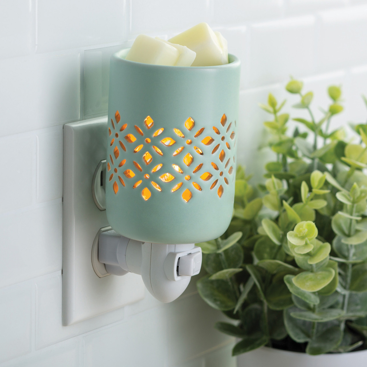 Pluggable Fragrance Warmers