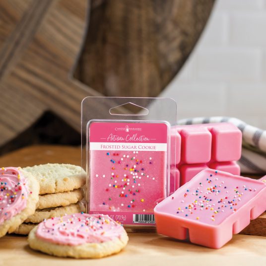 Frosted Sugar Cookie Artisan Wax Melts by Candle Warmers Etc. Fresh-baked cookies frosted in creamy vanilla icing.