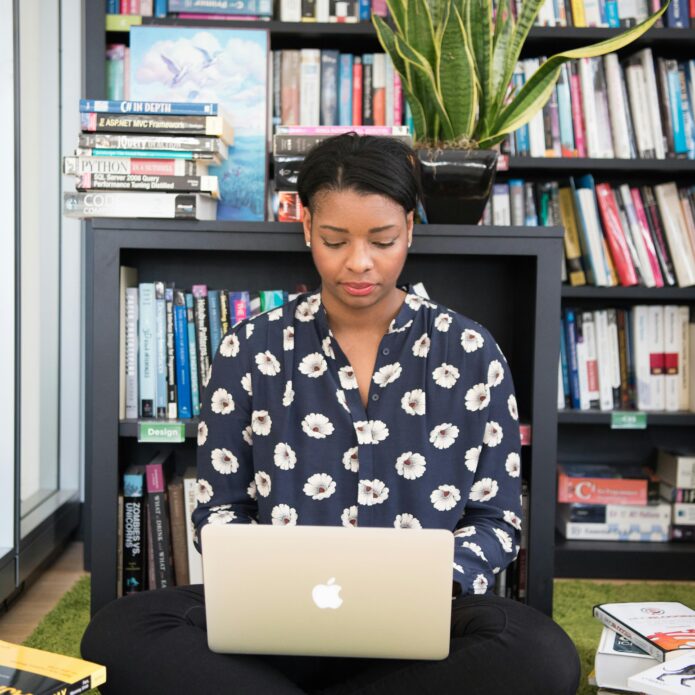 Creating a Calm Study Space: Essential Oils for Focus and Relaxation