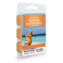 A refreshing aroma of passionfruit accented with papaya and sweet shimmers of raw sugarcane.