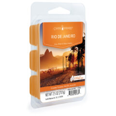 Get away to the sun-drenched beaches with our intoxicating Rio de Janeiro wax melts. Infused with captivating notes of hibiscus, coconut, and warm vanilla woods, this soy blend will transport you to a tropical oasis.