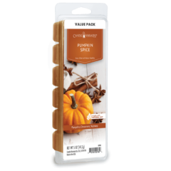 PUMPKIN SPICE FRAGRANCE: Fresh pumpkin, sweet vanilla cream, cinnamon, clove, and ginger. TOP NOTES: Cinnamon Stick, Grated Clove, Dash of Nutmeg MID NOTES: Pumpkin Pure, Orange Peel BASE NOTES: Milky Vanilla, Maple Syrup
