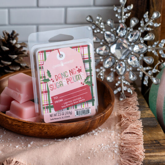 Twirl into the holiday spirit with Dancing Sugar Plums! Fill your home with a sweet, juicy swirl of plums and vanilla bean, and a playful touch of berries. Perfect for bringing a dash of holiday magic and cheer to your celebrations, this scent will keep the season feeling merry and bright! TOP NOTES: Citrus, Blueberry, Stawberry, Blackcurrant MID NOTES: Berries, Violet BASE NOTES: Vanilla, Sugar