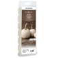Enjoy our White Pumpkin & Oak Wax Melts, a warm fragrance with notes of harvest pumpkin, crisp forest greens, and bronzed chestnut. This scent is a subtle twist on the warm, rich pumpkin pie scent we all know and love. Nuanced hints of ambered birch, peppered oak, and a dash of seasonal spice round out this festive fragrance. TOP NOTES: Cinnamon, Allspice, Green MID NOTES: Cinnamon, Chestnut, Birch Wood BASE NOTES: Spiced Chestnut, Wood, Vanilla
