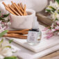 Fresh Linen WallScents™ 24mL Fragrance Oil captures the comforting scent of laundry just in from the line—airy and uplifting.